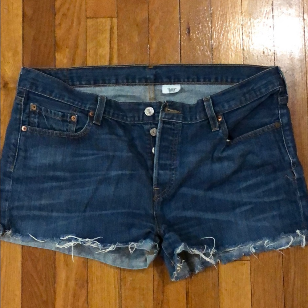 Levi’s denim high waisted shorts